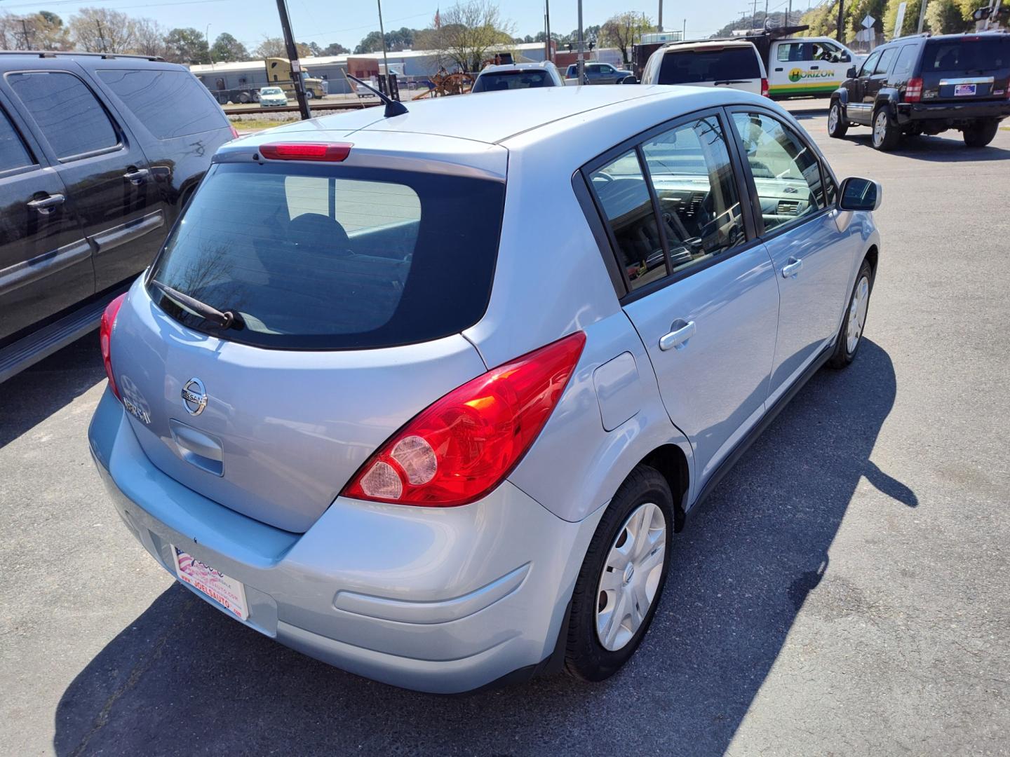 2010 Blue Nissan Versa (3N1BC1CP9AL) , located at 5700 Curlew Drive, Norfolk, VA, 23502, (757) 455-6330, 36.841885, -76.209412 - Photo#16